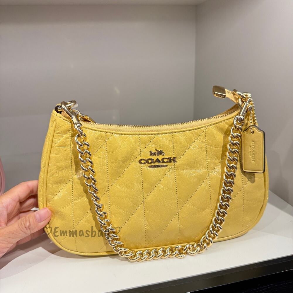 Coach Teri Shoulder Bag With Quilting CDY83 crinkle leather/Gold/Soft Yellow
